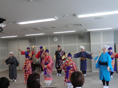 琉球舞踊の様子2