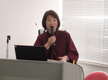 講師の細川芳香先生